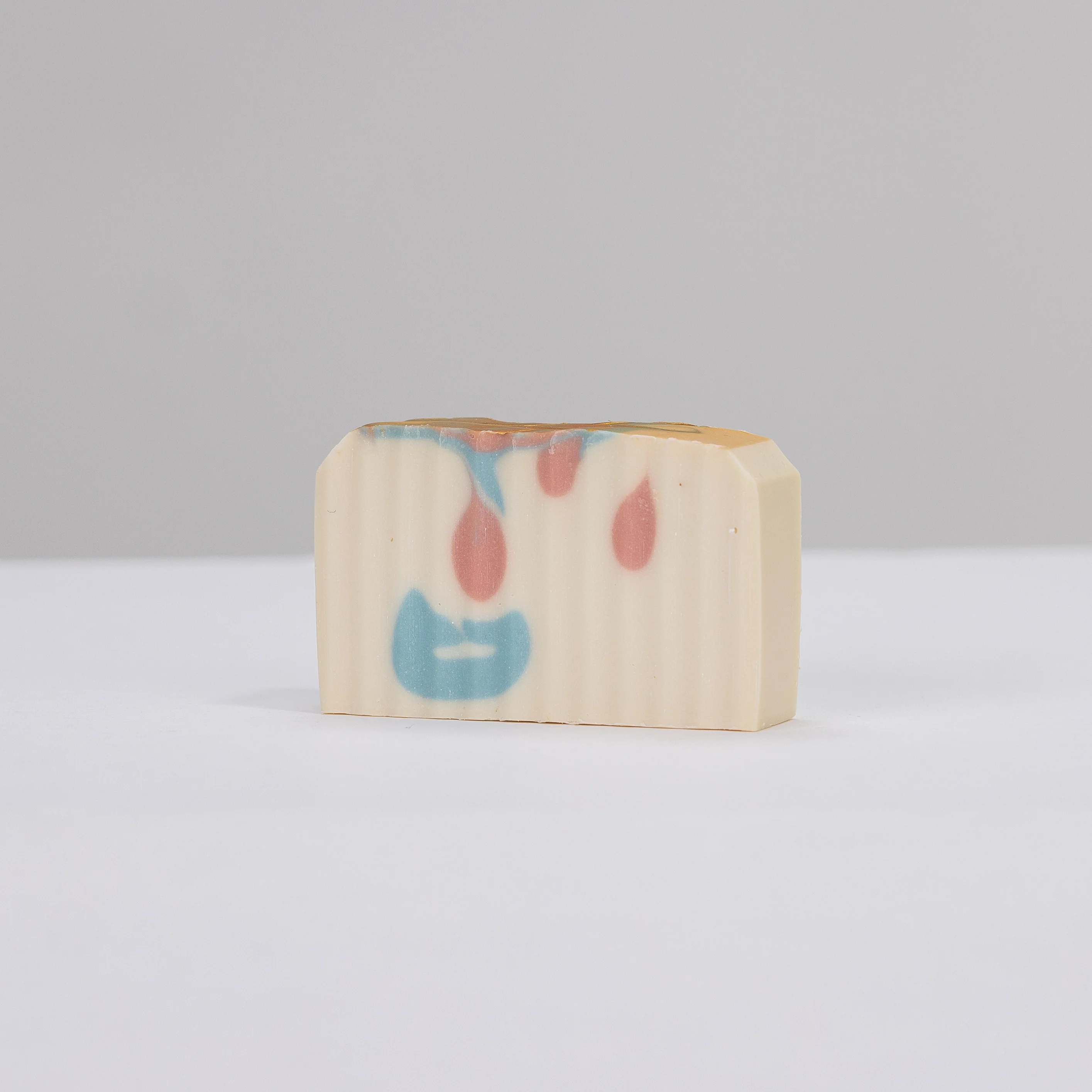 Sunkissed Getaway Shea Butter Soap - Image 6
