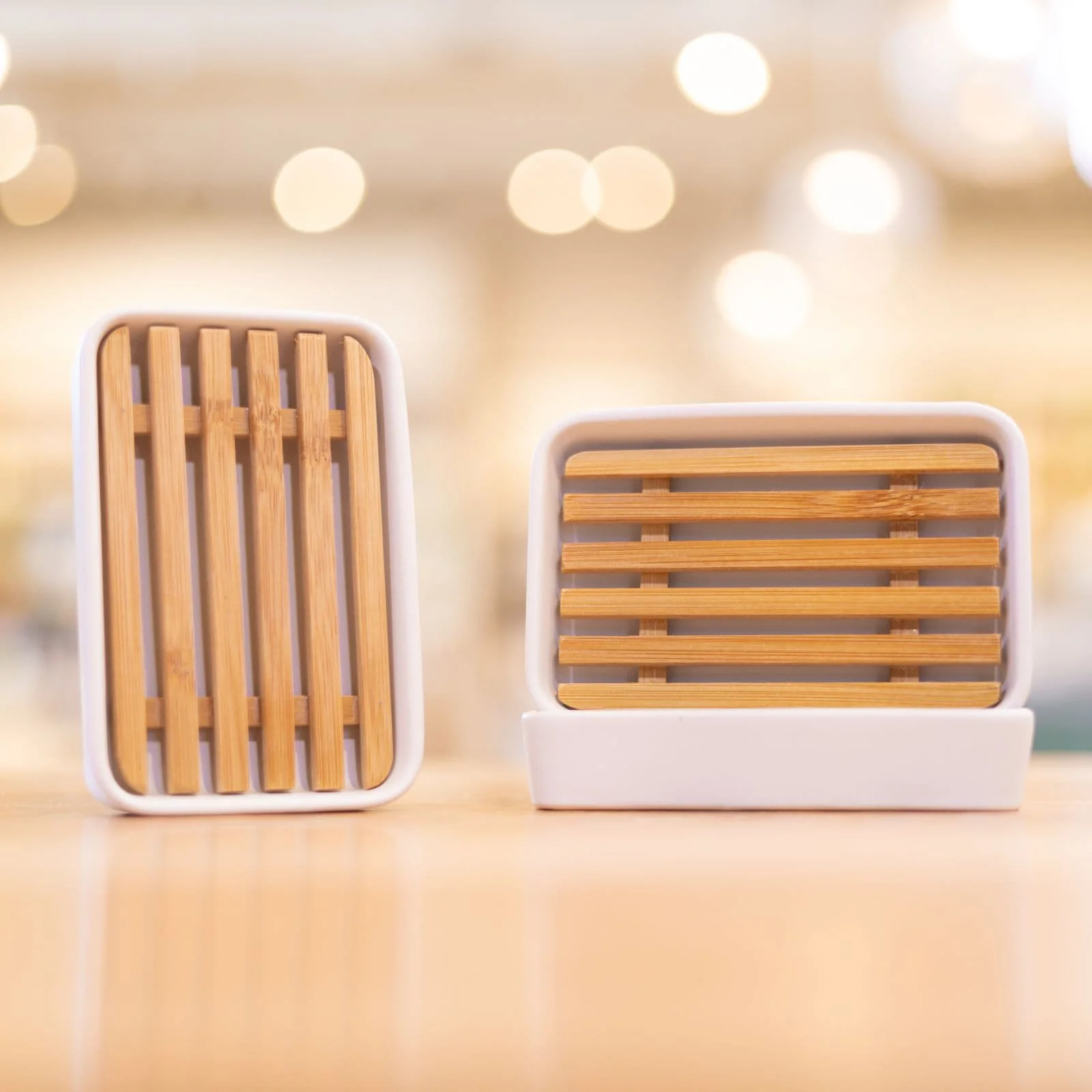 White Porcelain and Bamboo Soap Dish - Image 5